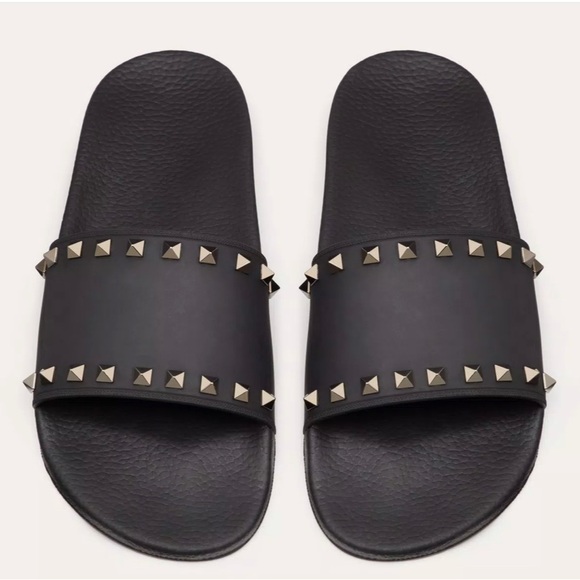 VALENTINO Rockstud Rubber Slider Sandal🖤 Size 37. Good condition! Barely worn - Picture 1 of 8